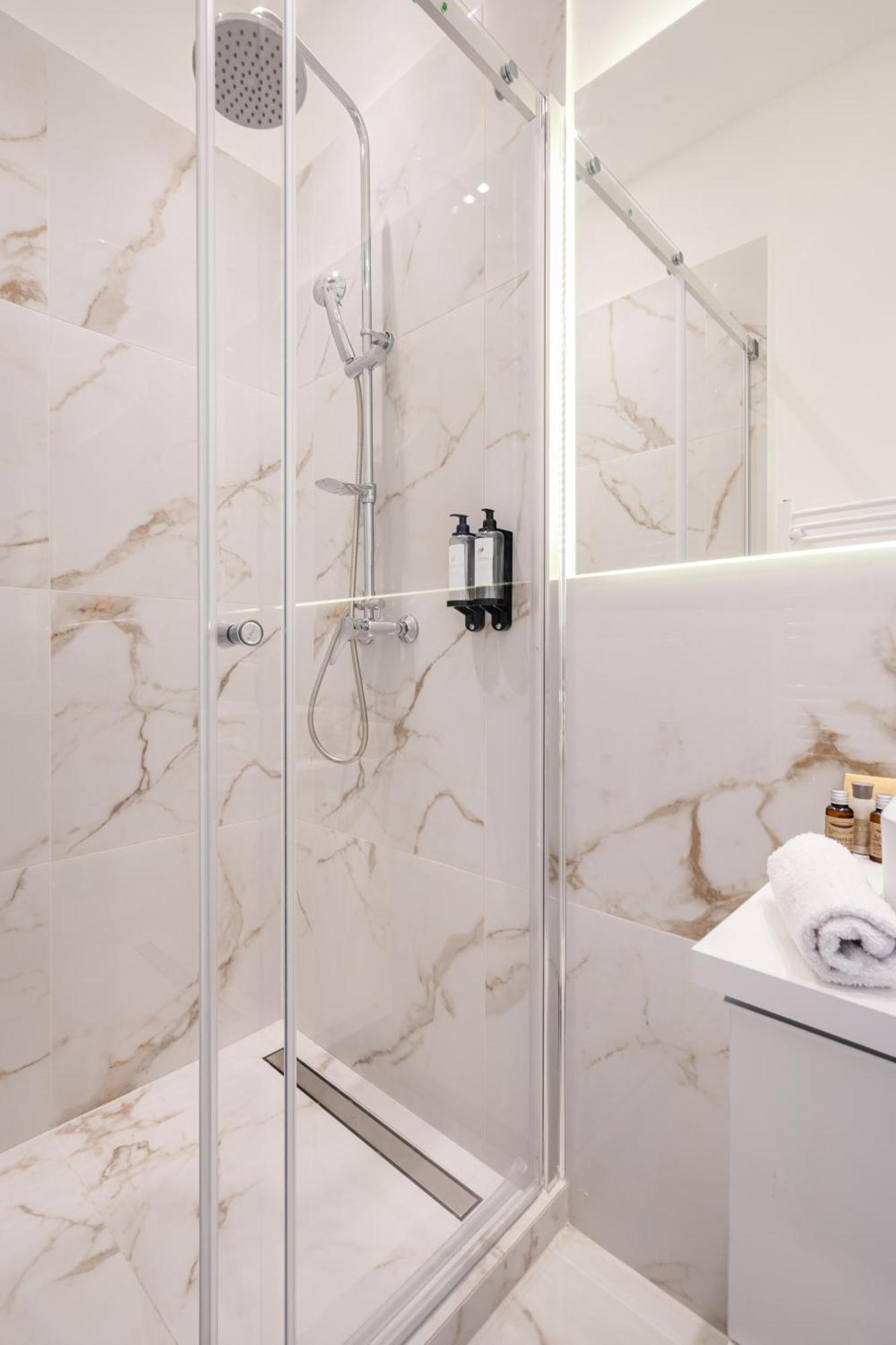E13 - Grand Boulevard Heritage Suite - Best Location By Bqa Budapeszt Pokój zdjęcie